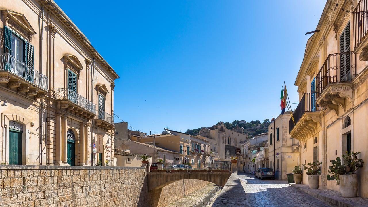 Palazzo Favacchio - Patane Hotell Scicli Eksteriør bilde