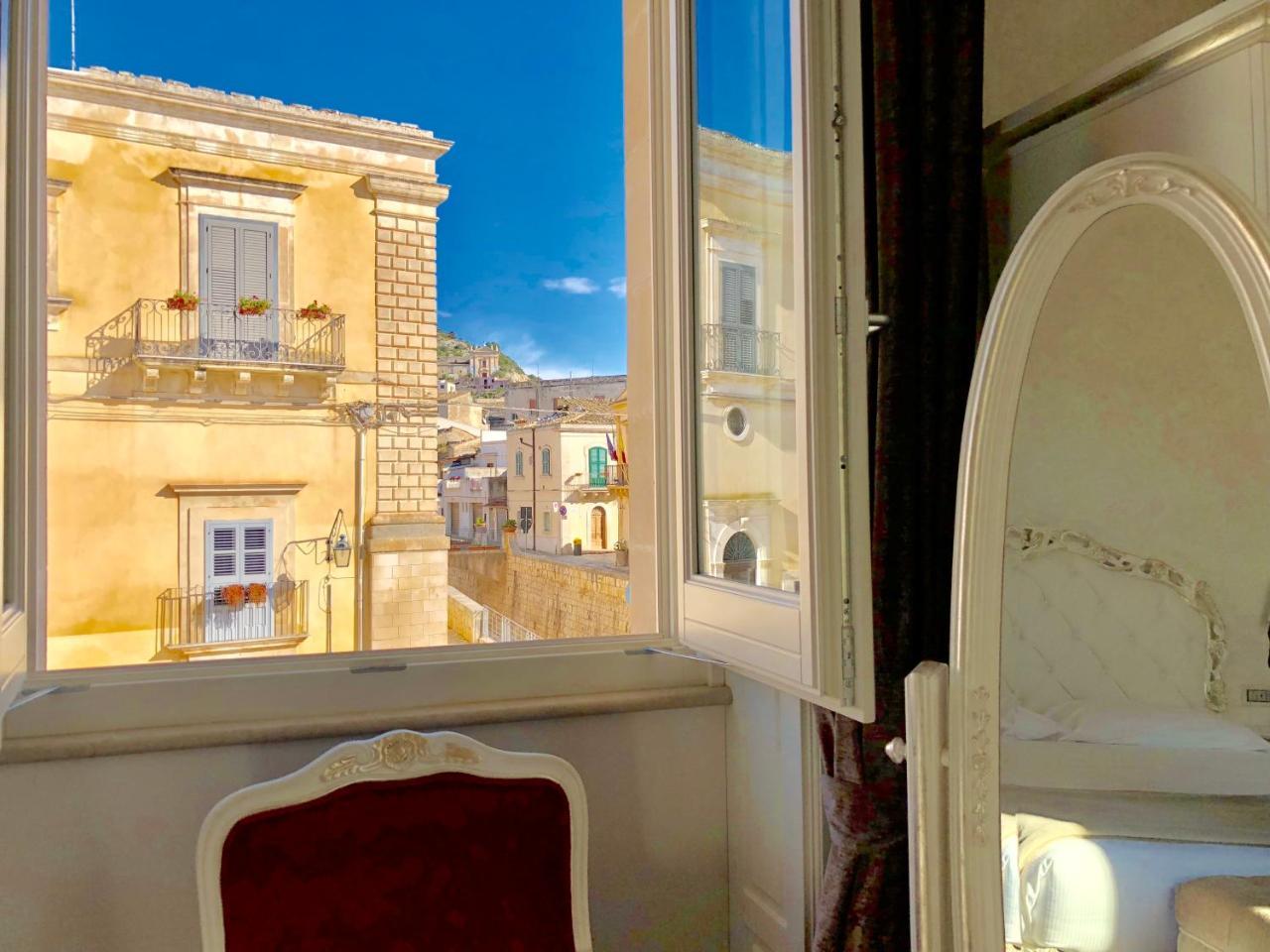 Palazzo Favacchio - Patane Hotell Scicli Eksteriør bilde